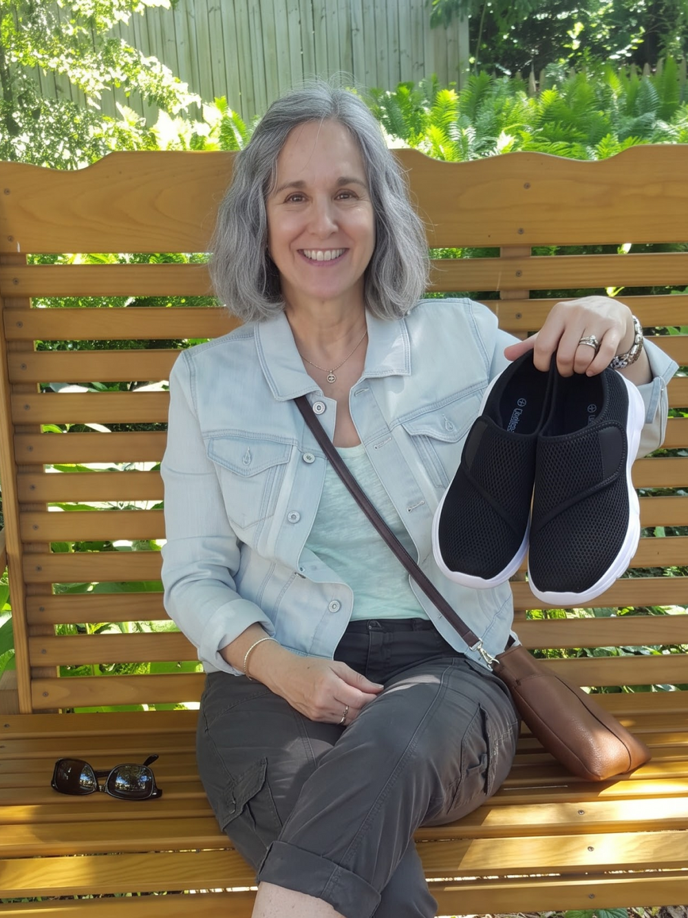 <h2>Customers Love Our Shoes!</h2>