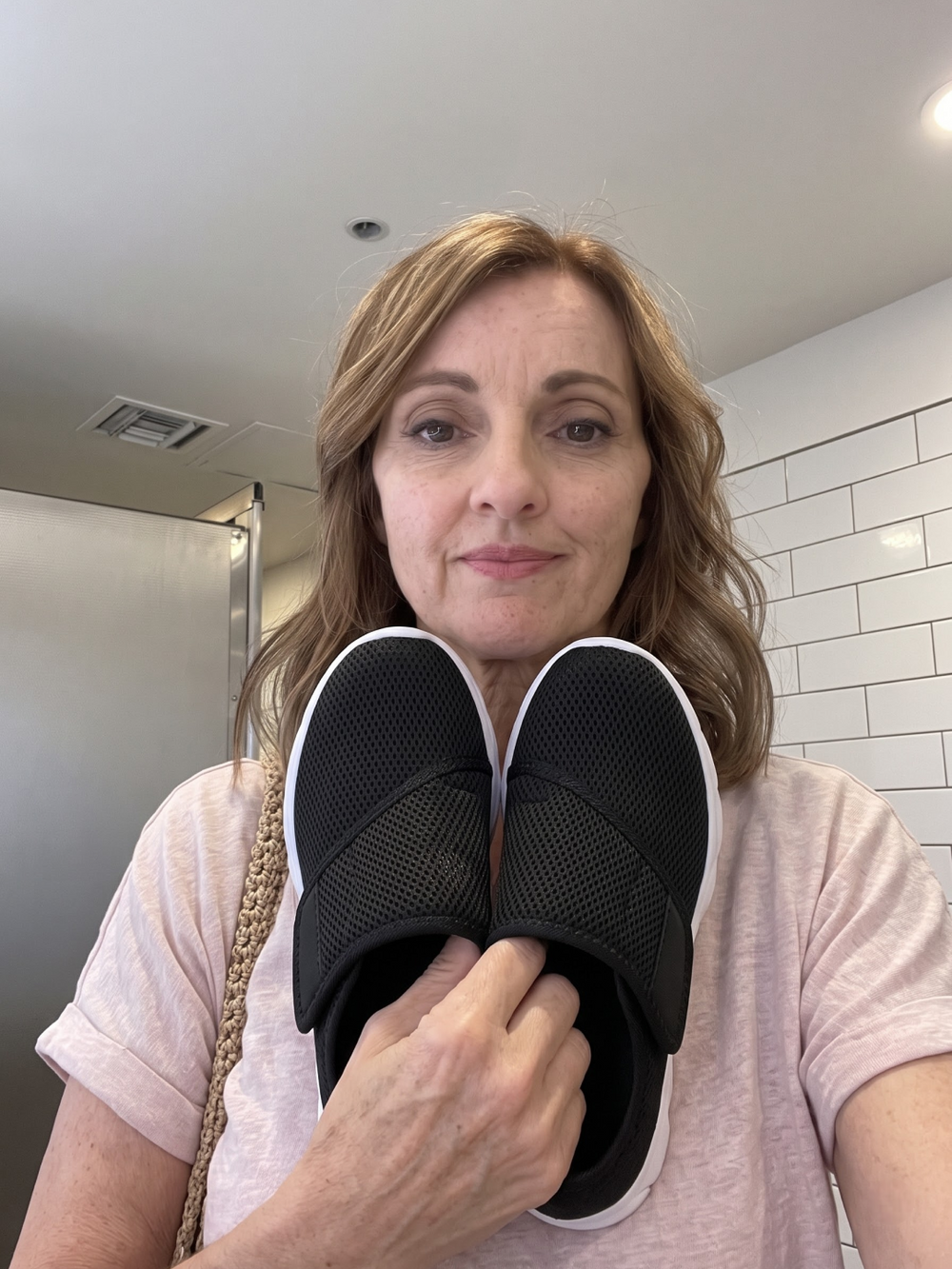 <h2>Customers Love Our Shoes!</h2>