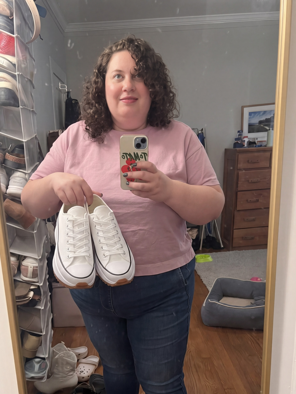 <h2>Customers love our shoes!</h2>