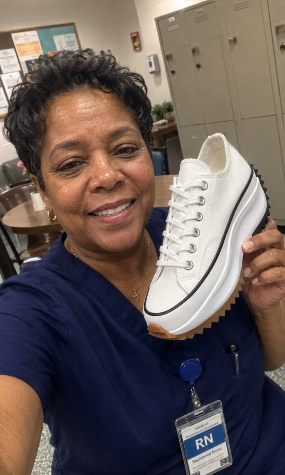 <h2>Customers love our shoes!</h2>